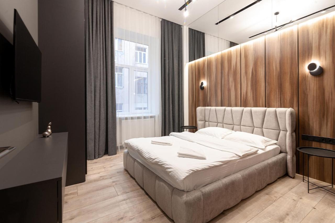 Royal Apartment On Leontovicha 7/2 Lvov Exteriér fotografie